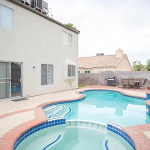Splendid House With Pool! Henderson